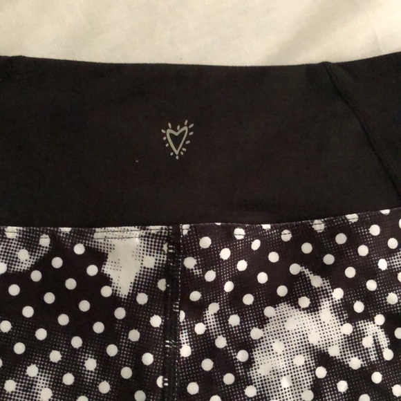 Betsey Johnson Leggings - Picture 5 of 6